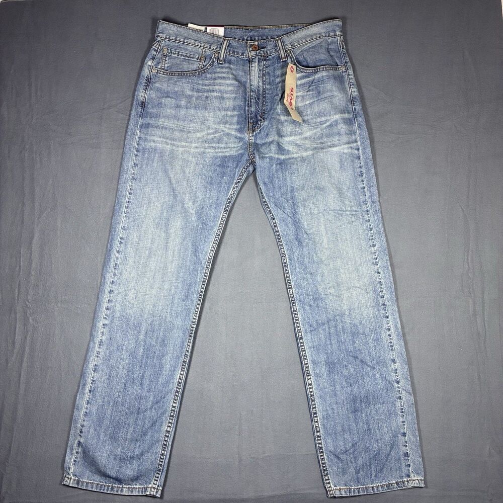 Levi's 505 Men's Blue Jeans Regular Fit, Straight Leg, Size 36x32 NWT